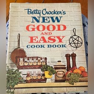 Betty Crocker New Good and Easy Cookbook Vintage 1962